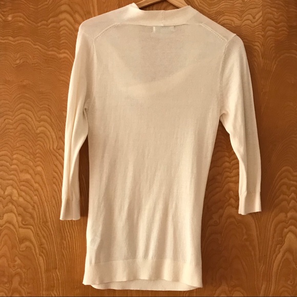 Banana Republic  Cream Sweater - Picture 2 of 3